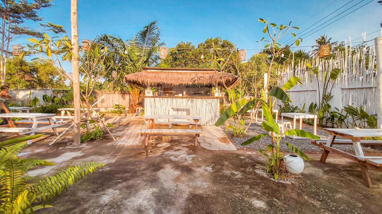 Beanbag Bintan Backpacker Pansiyon Kangkakawal Dış mekan fotoğraf