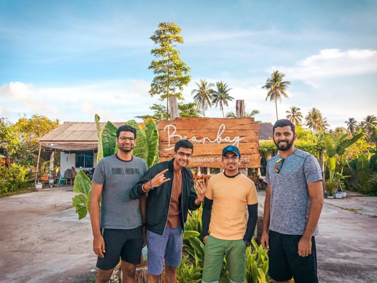 Beanbag Bintan Backpacker Pansiyon Kangkakawal Dış mekan fotoğraf